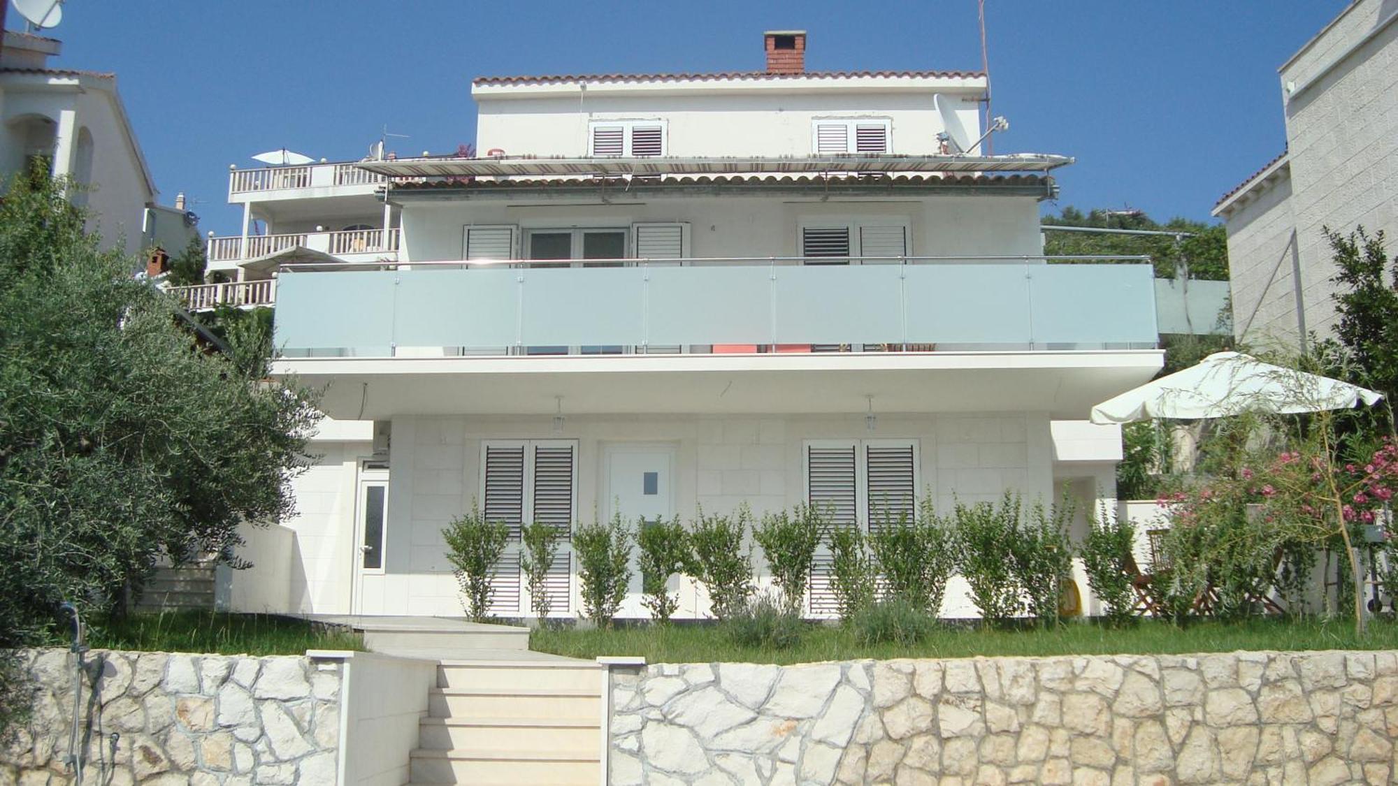 Apartments Niana With Heated Seawater Swimingpool Donji Okrug  エクステリア 写真